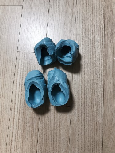 손발조형물